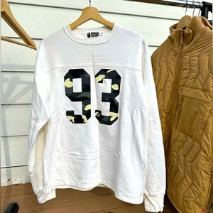 White bape glow in the dark logo